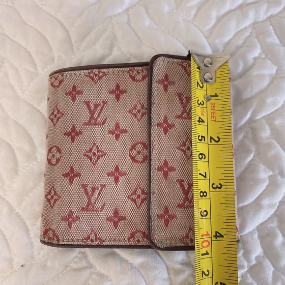 Authentic Louis Vuitton Cherry Monogram Mini Lin Canvas Compact Wallet - Picture 16 of 16